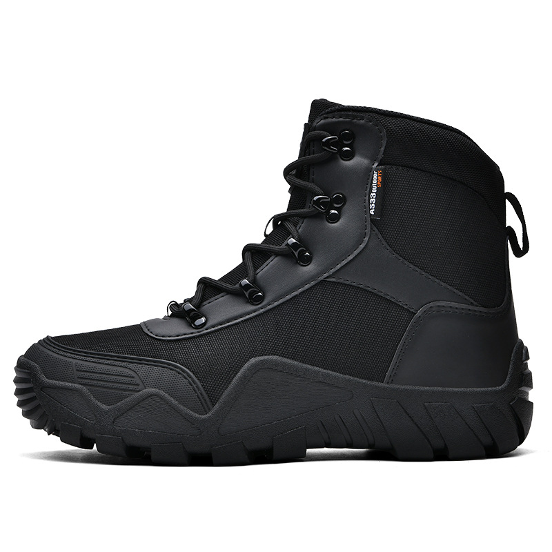 Combat boots